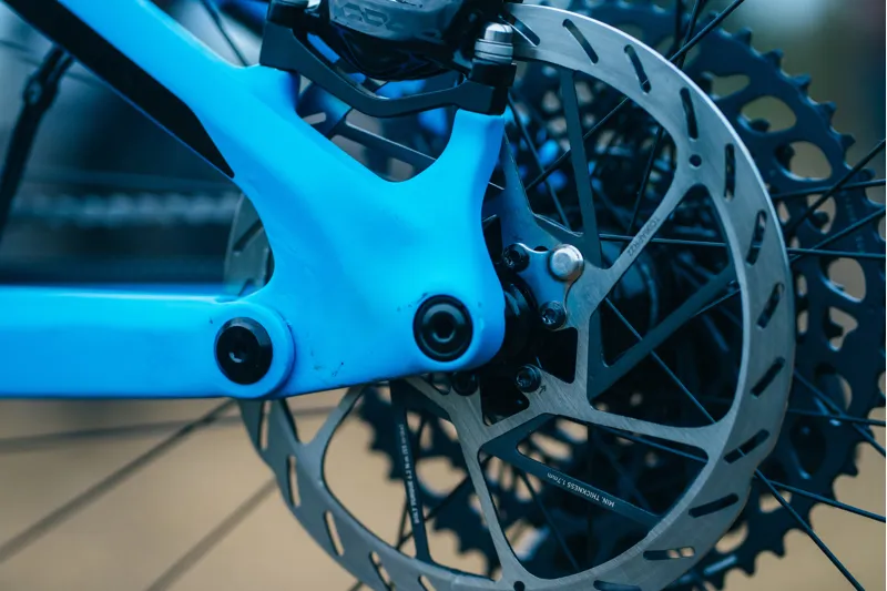 Transition Relay Carbon XX AXS Electric Mountain Bike in Tr Blue-5