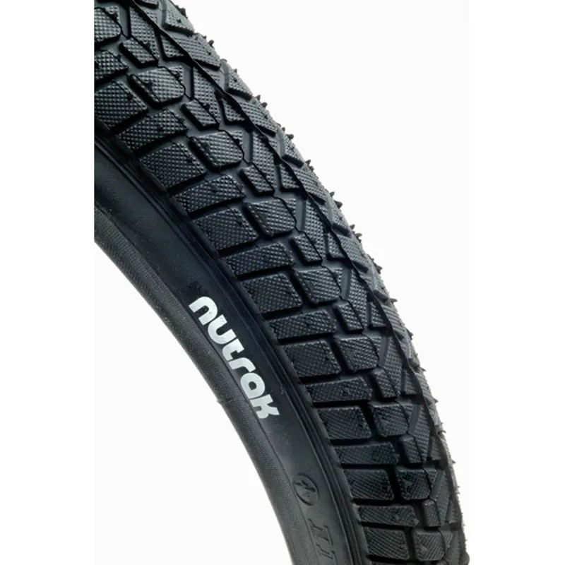 Nutrak 20x2.0 Free SW Tyre In Black